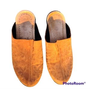 Fly Flot Quilted Flowers Suede Clogs Mules Slip On EU 38 US 7.5 MADE IN ITALY